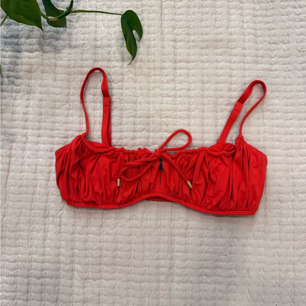 Vince Camuto bikini top size xs
